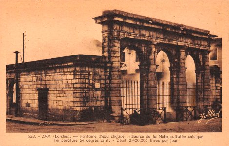Dax (Landes) - Fontaine chaude 12