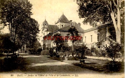 Dax (Landes) - Jardin Hôtel de ville 14