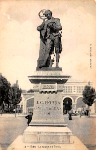 Dax (Landes) - Place Borda 13
