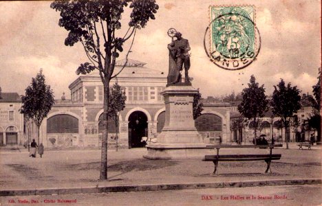 Dax (Landes) - Place Borda 5