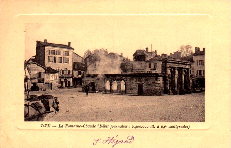 Dax (Landes) - place de la Fontaine chaude 10c