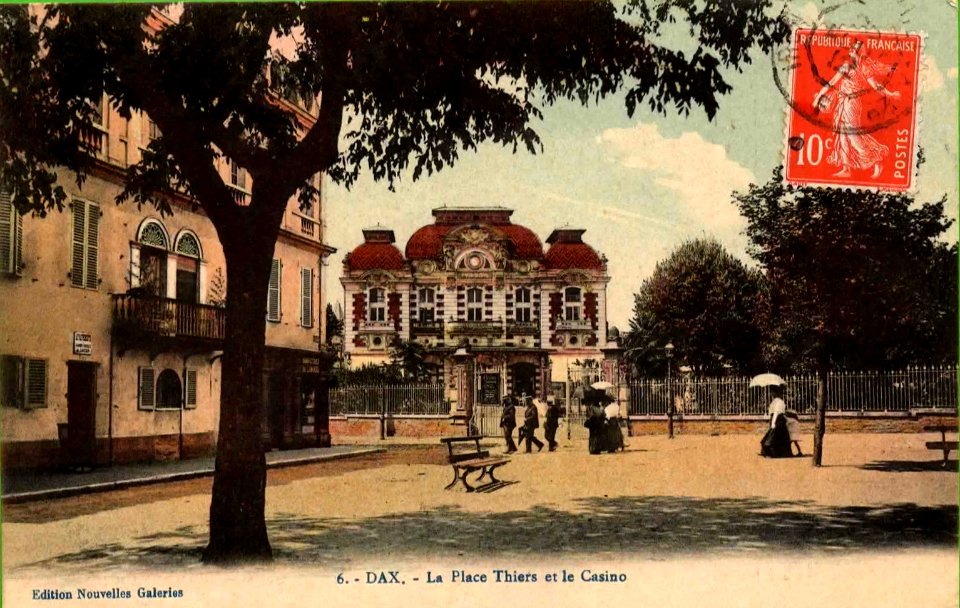 Dax (Landes) - Place Thiers 2a