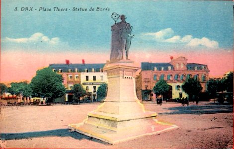 Dax (Landes) - Place Thiers 12
