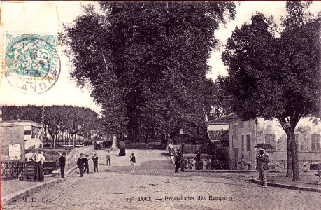 Dax (Landes) - Promennade des ramparts 1
