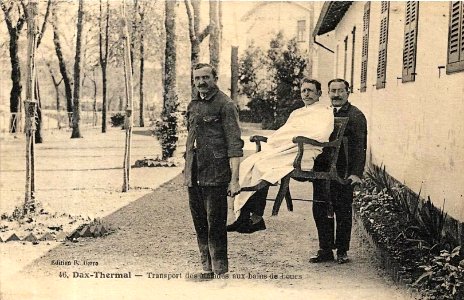 Dax (Landes) - Transport des curistes 3