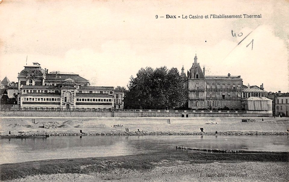 Dax (Landes) - vue générale du Casino et Thermes 6