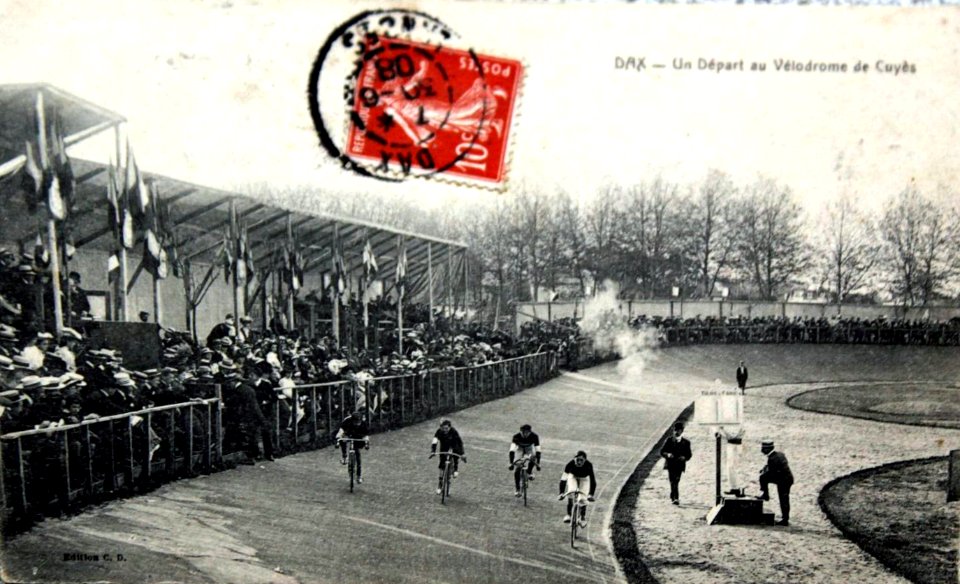 Dax (Landes) - Vélodrome de Cuyès 3