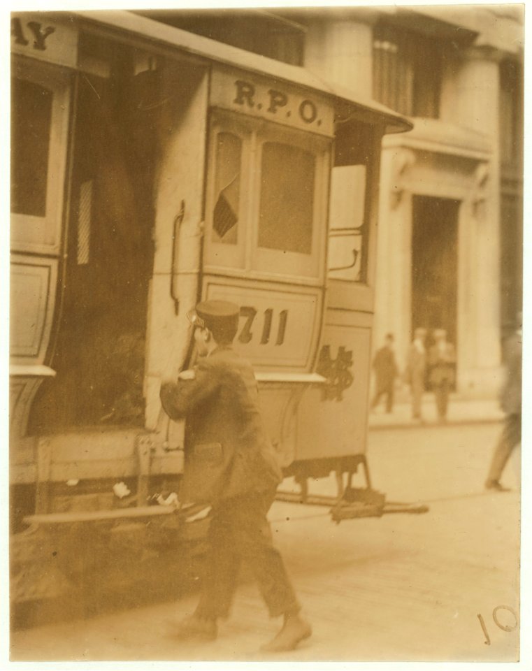 Day messenger. LOC nclc.03379