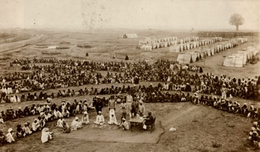 Dayal, Raja Lala Deen - Arbeiten für einen Hungerlohn, die Nizam Grundstücke (3) (Zeno Fotografie)