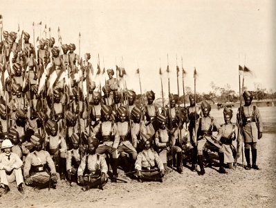 Dayal, Raja Lala Deen - Einheimischer Lanzenträger (Zeno Fotografie)