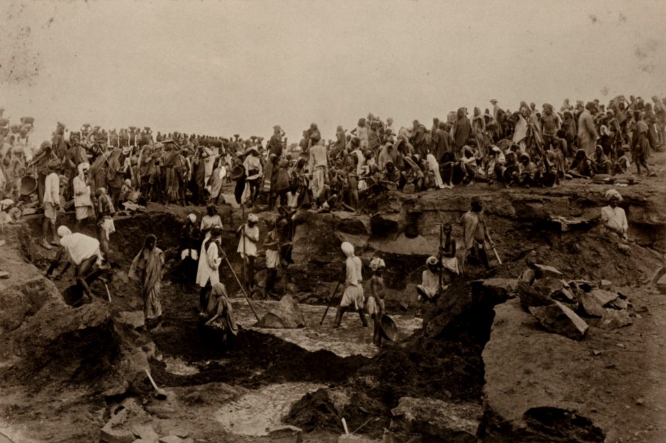 Dayal, Raja Lala Deen - Arbeiten für einen Hungerlohn, die Nizam Grundstücke (1) (Zeno Fotografie)