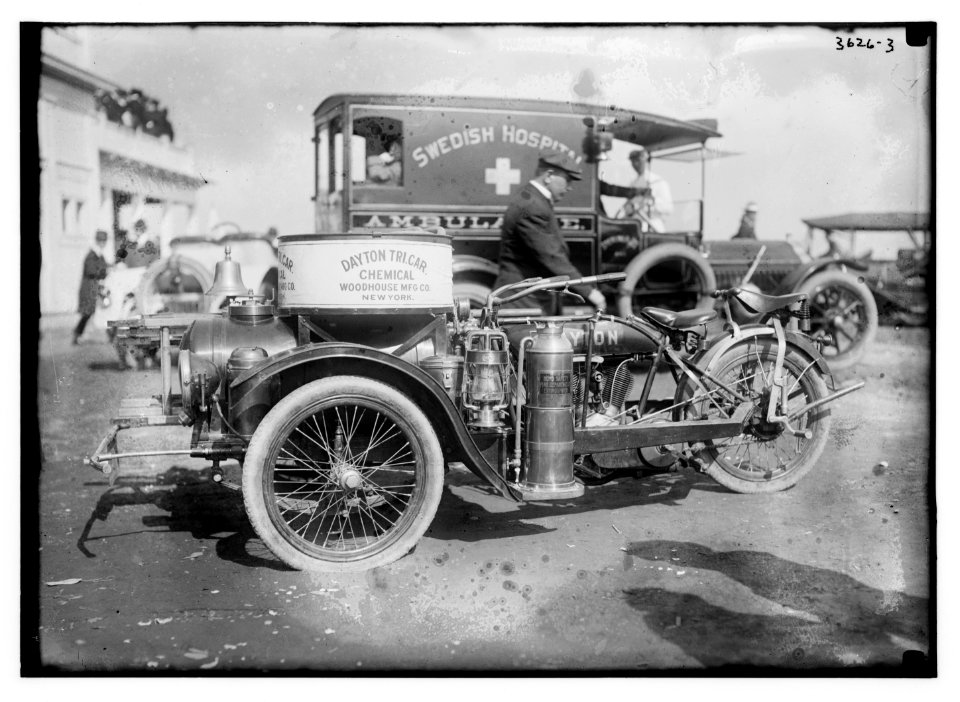 Dayton Tri-Car Chemical Engine LCCN2014699995