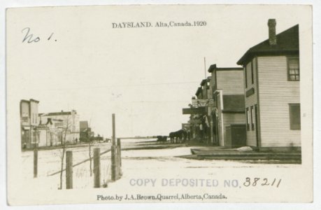Daysland, Alberta (HS85-10-38211) original photo