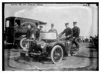 Dayton Tri-Car Chemical Engine LCCN2014699996