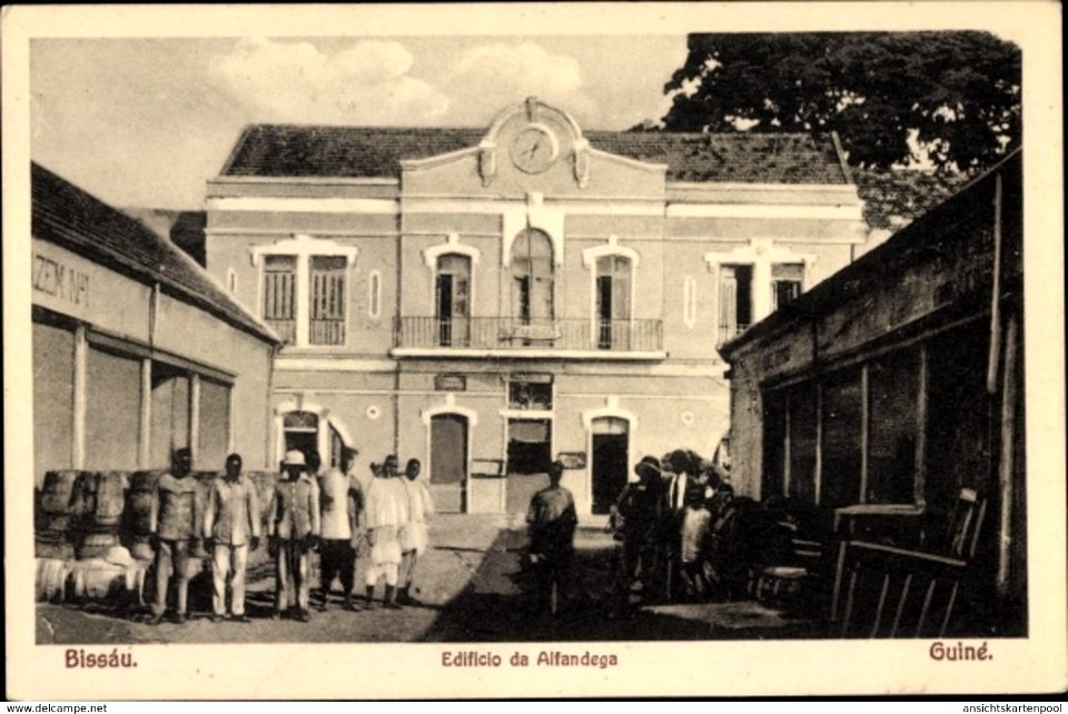 DC - Bissau - Edifício da Alfândega
