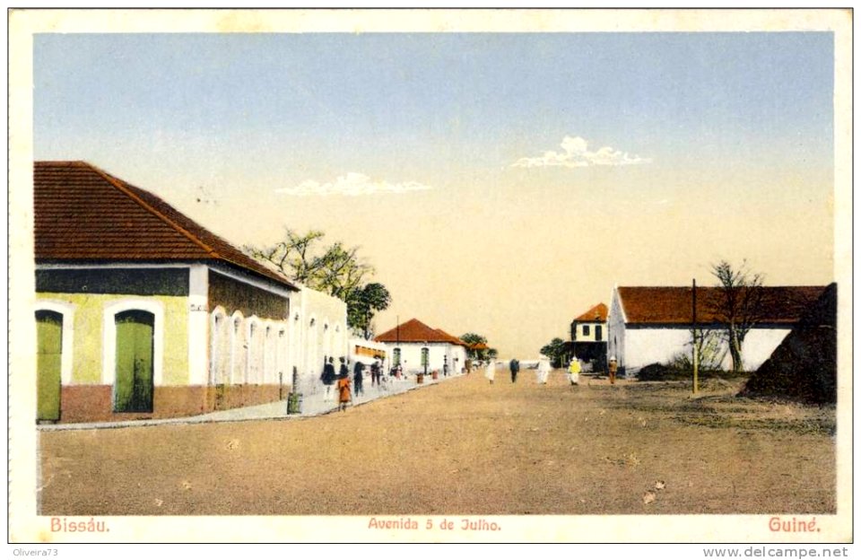 DC - Bissau - Avenida 5 de Julho