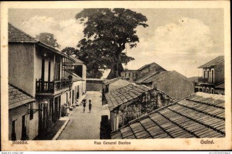 DC - Bissau - Rua General Bastos
