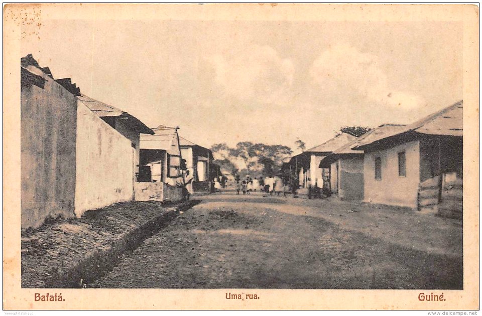 DC - Bafatá - Uma rua - 2