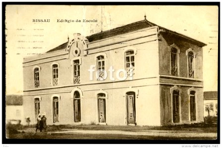 DC - CP - Bissau - Edifício da Escola