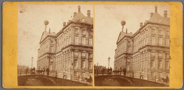 De achterzijde van het Koninklijk Paleis aan de Nieuwezijds Voorburgwal (gedempt in 1883) photo