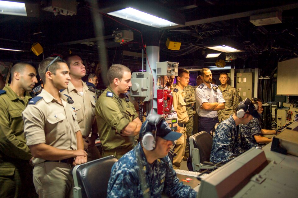 DDG 75. Haifa. 160620-N-TC720-045 (27199706163)