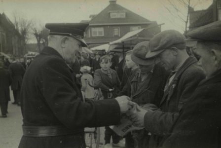 De strijd om Amsterdam - Fotodienst der NSB - NIOD - 212380