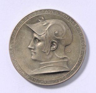 De Tous Les Gaulois, Les Plus Braves Sont Les Belges - Jules César - Liège Waelhem Nieuport 1914, medal by Pierre Theunis, Belgium, 1915, Coins and Medals Department of the Royal Library of Belgium, 2Lef 16 - 54 (recto)
