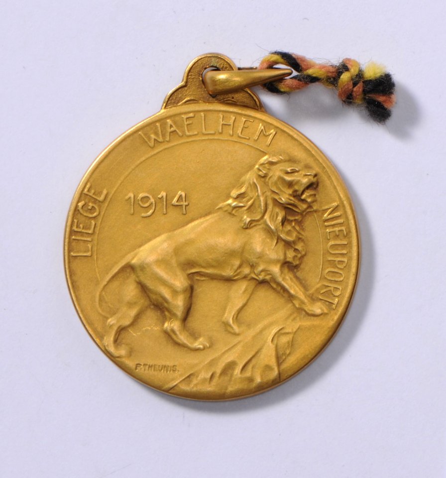 De Tous Les Gaulois, Les Plus Braves Sont Les Belges - Jules César - Liège Waelhem Nieuport 1914, medal by Pierre Theunis, Belgium, 1914, Coins and Medals Department of the Royal Library of Belgium, 2Lef 4 - 41 (verso)