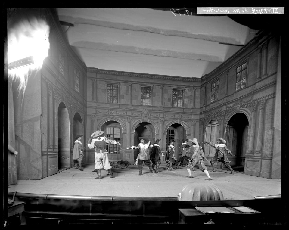 De tre musketörerna, Svenska teatern 1900. Föreställningsbild - SMV - SvT077