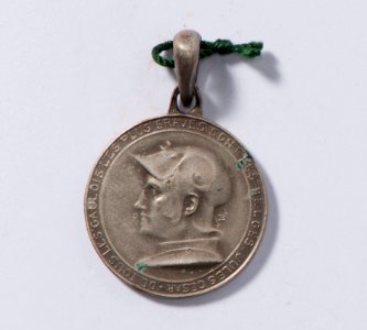 De Tous Les Gaulois, Les Plus Braves Sont Les Belges - Jules César - Liège Waelhem Nieuport 1914, medal by Pierre Theunis, Belgium, (1915), Coins and Medals Department of the Royal Library of Belgium, 2Lef 19 - 53 (recto)