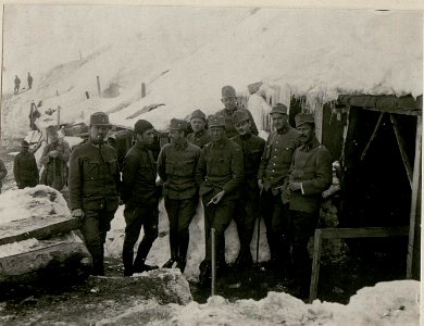 Die Herrn des Baons-Komdos auf der Pasubio-Platte. (BildID 15515541)
