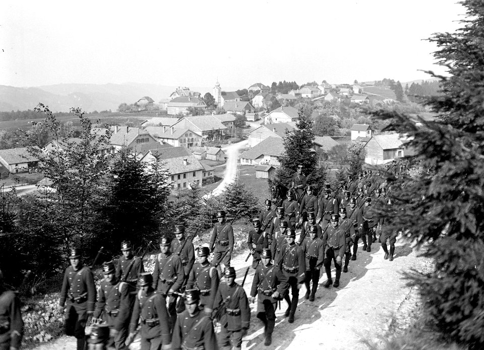 Die Maschinengewehrabteilung des Inf Rgt 13 in Saulcy - CH-BAR - 3241239