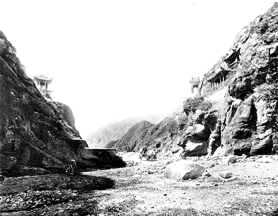 Die Passstrasse von Nankou