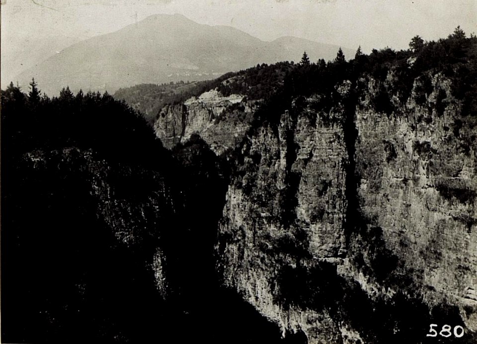 Die Nonnschlucht nördlich Dermulo. (BildID 15580869)