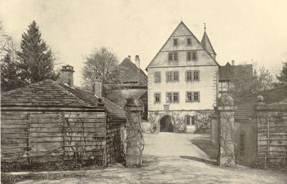 Die Weserrenaissance (Sonnen) - 044 - Grevenburg, Einfahrt