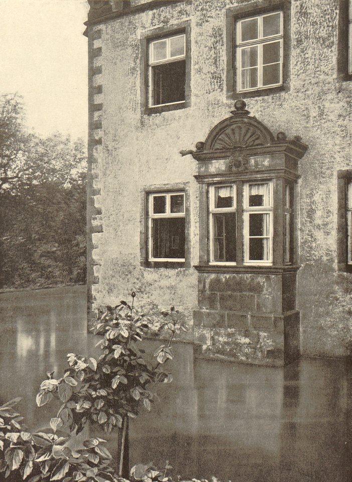 Die Weserrenaissance (Sonnen) - 098 - Schloss Merlsheim, Erker an der Langseite