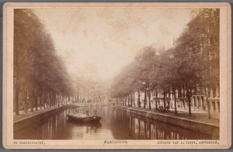 De Bocht van de Herengracht gezien van de Vijzelstraat naar de Nieuwe Spiegelstraat-002 photo