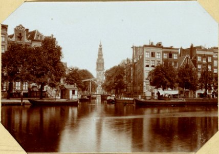 De Binnen Amstel, ziende op de Groenburgwal photo