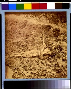 Dead Confederate soldier, in trenches of Fort Mahone in front of Petersburg, Va., April 3, 1865 LCCN92504596