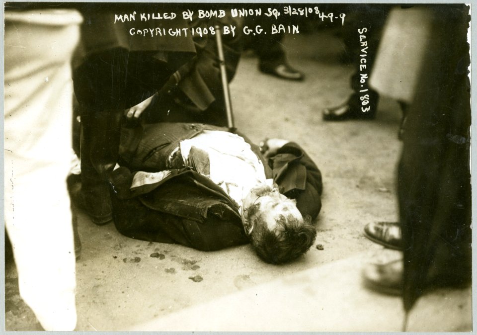 Dead man, killed by bomb at Anarchist riot, Union Square, New York City LCCN2001704495