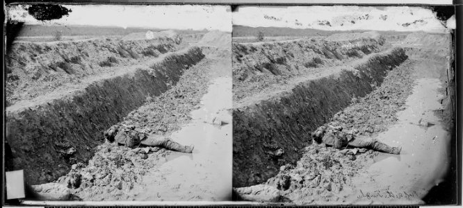 Dead soldier in the trenches before Petersburg - NARA - 525029
