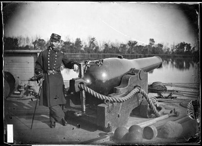 Deck of gunboat Hunchback, on James River (4208540317)