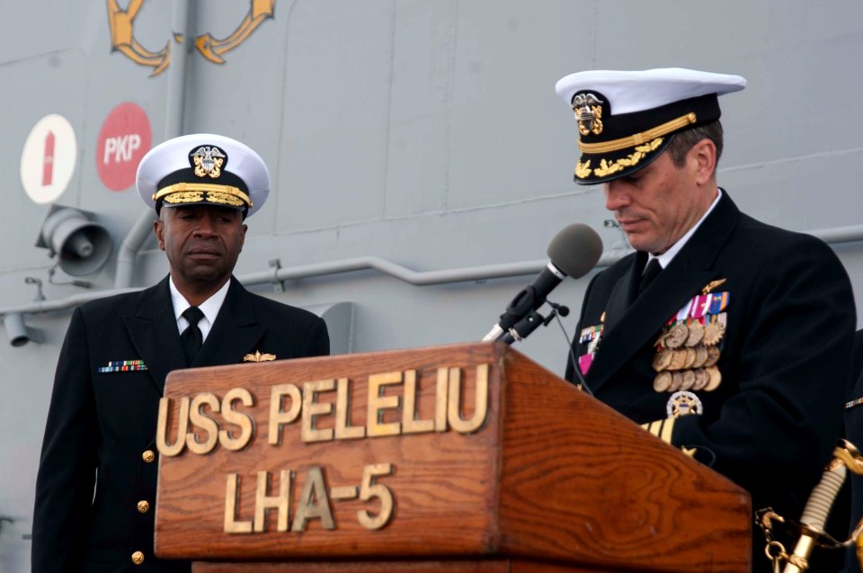 Decommissioning of the amphibious assault ship USS Peleliu (LHA-5) at Naval Base San Diego 150331-N-DC018-183
