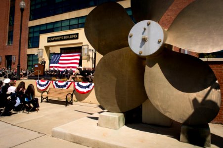 Dedication ceremony 150420-N-AT895-248