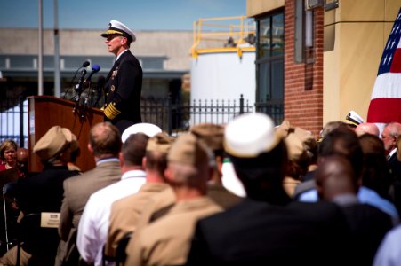 Dedication ceremony 150420-N-AT895-244