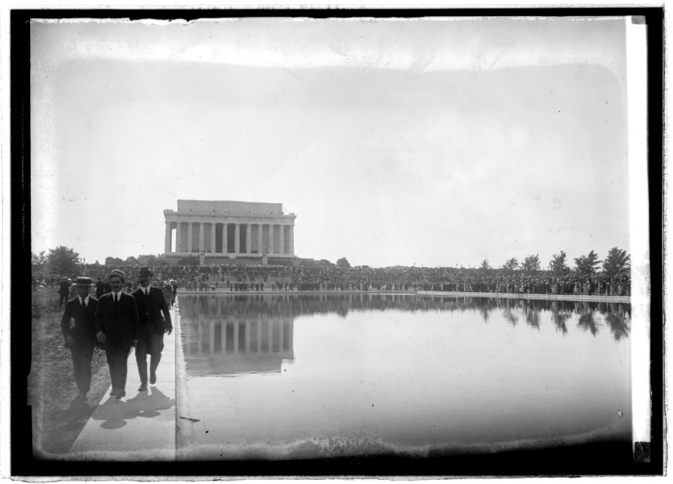 Dedication, Lincoln Memorial, 5-30-22 LCCN2016846402