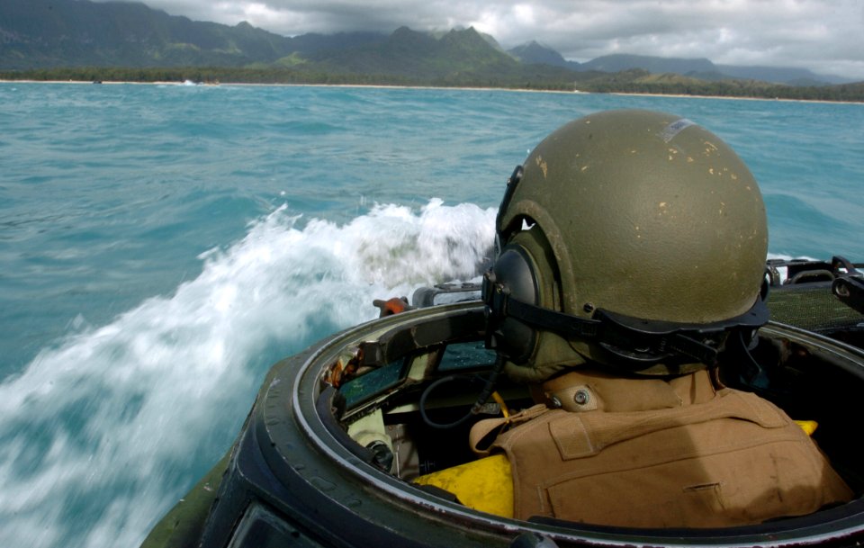 Defense.gov News Photo 050627-N-9866B-015
