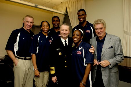 Defense.gov News Photo 060406-N-0696M-015