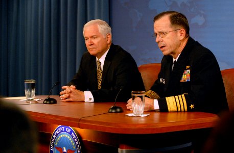 Defense.gov News Photo 071018-N-2855B-064