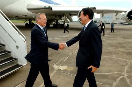 Defense.gov News Photo 060602-N-0696M-116